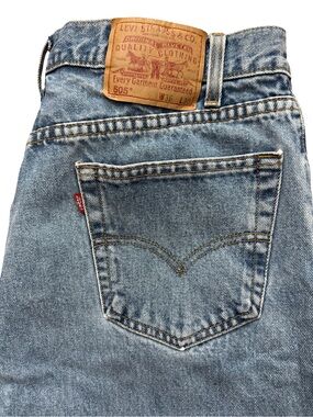 Vintage 505 Levi’s Men’s Jeans Size 36x30 Reg Fit Straight Leg Medium Wash Denim